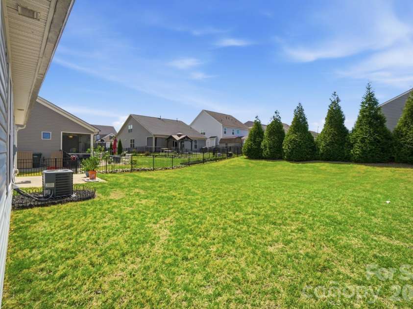 4281 Stream Dale Circle, Concord, NC 28027.  MLS# CAR4365978, YatesRealty ID 11700. 