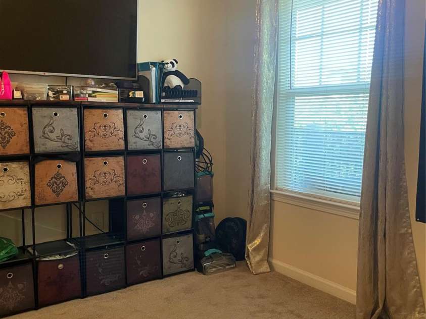 300 Vista Lake Drive, Candler, NC 28715.  MLS# CAR4274793, YatesRealty ID 11703. 