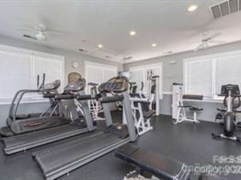 300 Vista Lake Drive, Candler, NC 28715.  MLS# CAR4274793, YatesRealty ID 11703. 