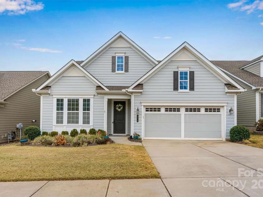 8210 Festival Way, Charlotte, NC 28215.  MLS# CAR4324351, YatesRealty ID 11707. Popular LAUREL model features 2026 SF | 3 Bedrooms | 2 Bathrooms | NO interior steps