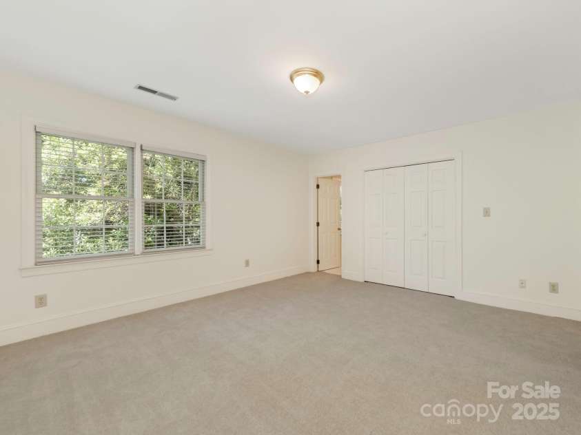 232 Perrin Place, Charlotte, NC 28207.  MLS# CAR4252368, YatesRealty ID 11708. Bedroom 2