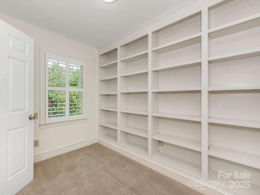 232 Perrin Place, Charlotte, NC 28207.  MLS# CAR4252368, YatesRealty ID 11708. Primary Closet or Office;Two more closets in room