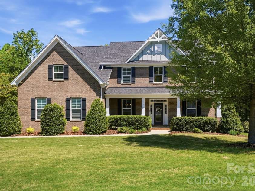 727 Misty Arbor Ford, Clover, SC 29710.  MLS# CAR4369395, YatesRealty ID 11709. 