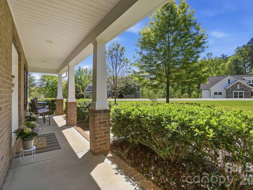 727 Misty Arbor Ford, Clover, SC 29710.  MLS# CAR4369395, YatesRealty ID 11709. 