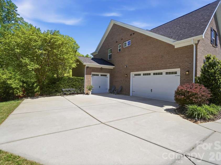 727 Misty Arbor Ford, Clover, SC 29710.  MLS# CAR4369395, YatesRealty ID 11709. 