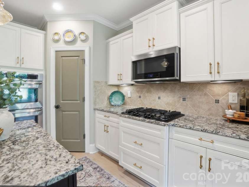 727 Misty Arbor Ford, Clover, SC 29710.  MLS# CAR4369395, YatesRealty ID 11709. 