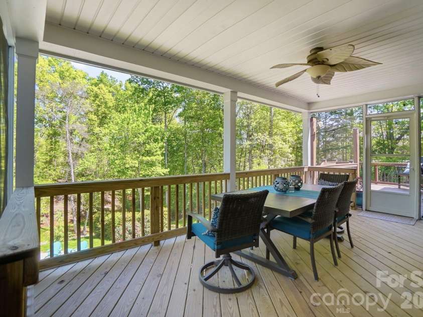 727 Misty Arbor Ford, Clover, SC 29710.  MLS# CAR4369395, YatesRealty ID 11709. 