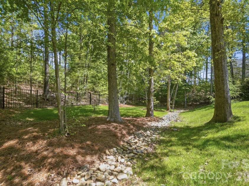 727 Misty Arbor Ford, Clover, SC 29710.  MLS# CAR4369395, YatesRealty ID 11709. 