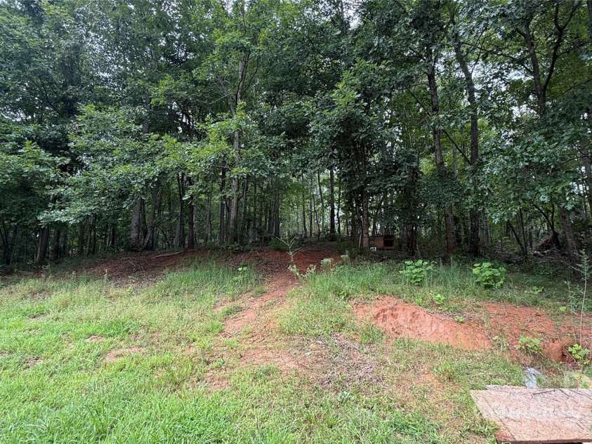 424 Winnies Road, Bostic, NC 28018.  MLS# CAR4298432, YatesRealty ID 1171. 