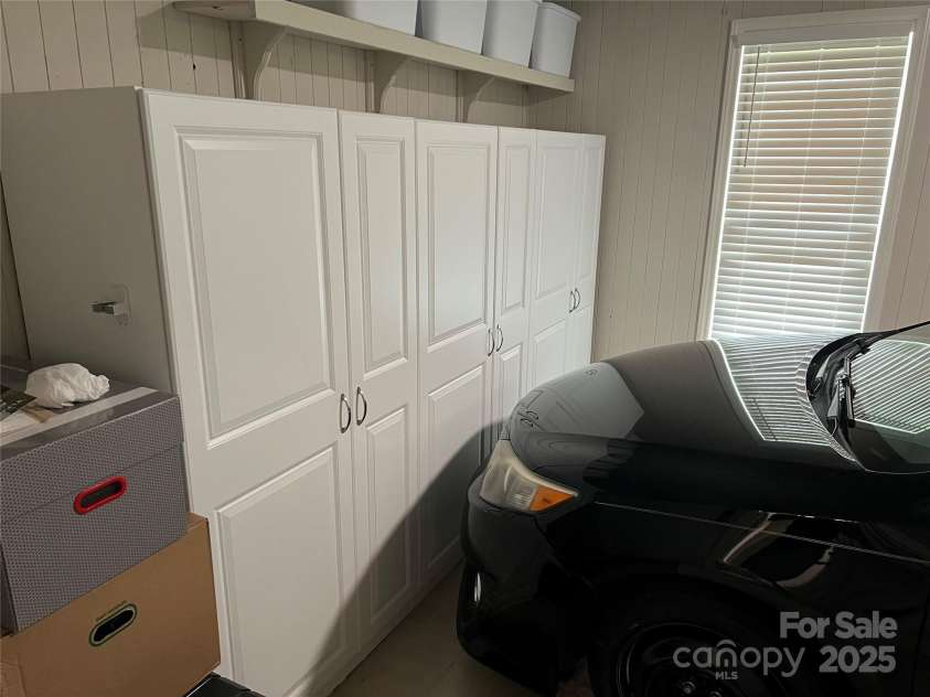 9207 Branson Court, Charlotte, NC 28210.  MLS# CAR4254851, YatesRealty ID 11711. 