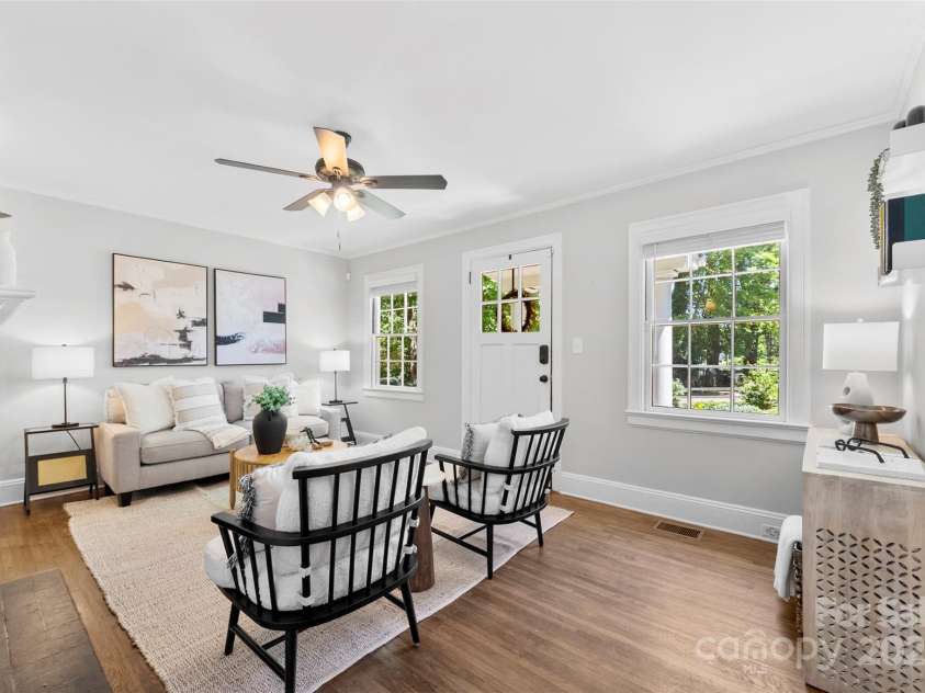2008 Highland Street, Charlotte, NC 28208.  MLS# CAR4252481, YatesRealty ID 11713. 