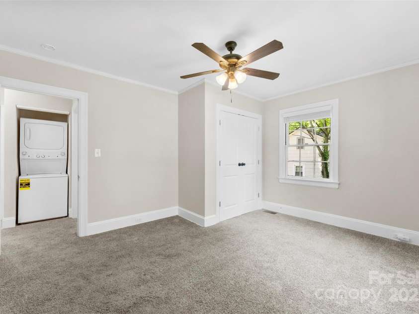 2008 Highland Street, Charlotte, NC 28208.  MLS# CAR4252481, YatesRealty ID 11713. 