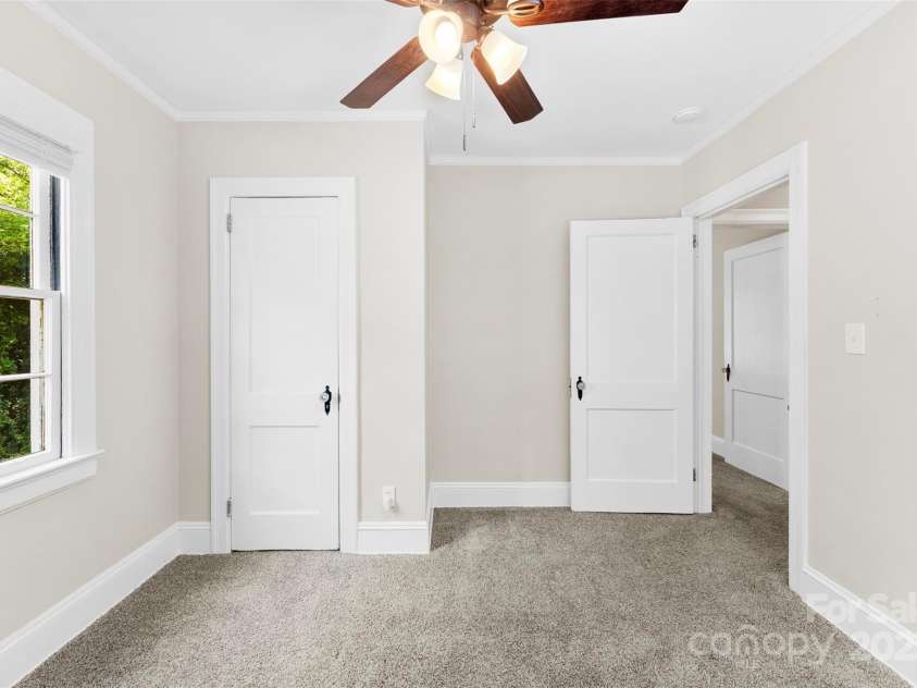2008 Highland Street, Charlotte, NC 28208.  MLS# CAR4252481, YatesRealty ID 11713. 