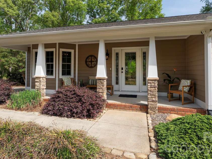 2322 Bearskin Lane, Monroe, NC 28110.  MLS# CAR4369625, YatesRealty ID 11714. 