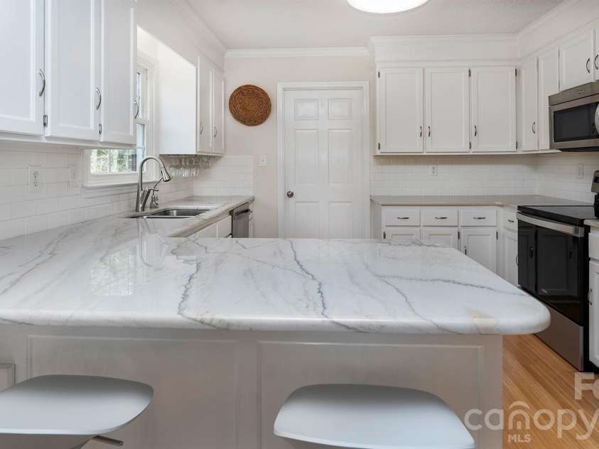 2322 Bearskin Lane, Monroe, NC 28110.  MLS# CAR4369625, YatesRealty ID 11714. 