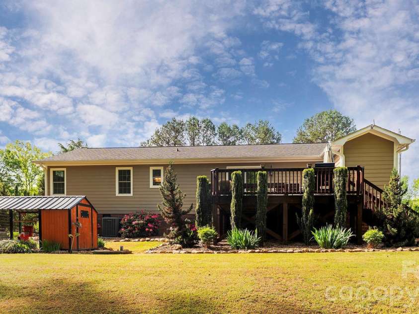 2322 Bearskin Lane, Monroe, NC 28110.  MLS# CAR4369625, YatesRealty ID 11714. 