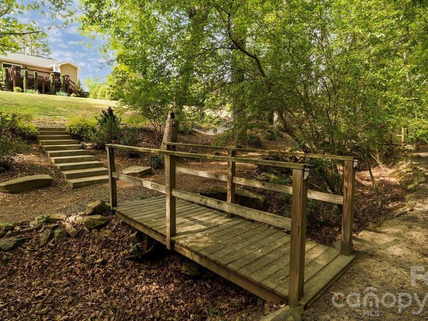 2322 Bearskin Lane, Monroe, NC 28110.  MLS# CAR4369625, YatesRealty ID 11714. 