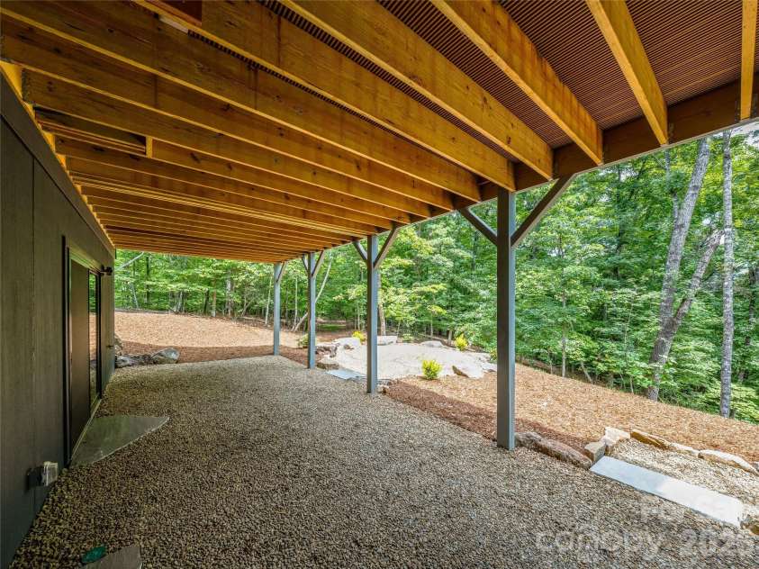 1180 West Lake Road, Marion, NC 28752.  MLS# CAR4358122, YatesRealty ID 11715. 