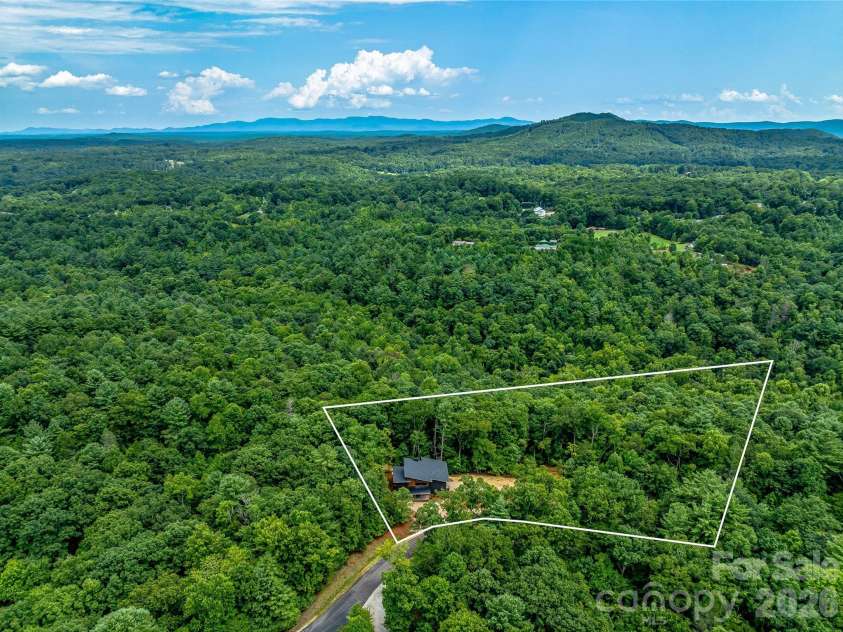 1180 West Lake Road, Marion, NC 28752.  MLS# CAR4358122, YatesRealty ID 11715. 
