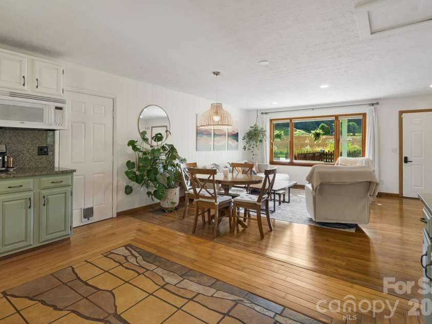 25 Pinewood Drive, Waynesville, NC 28786.  MLS# CAR4369385, YatesRealty ID 11716. 