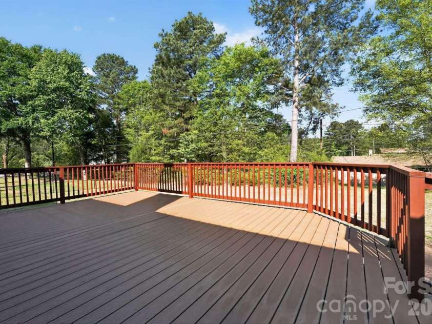 2466 Downey Drive, Lancaster, SC 29720.  MLS# CAR4369965, YatesRealty ID 11717. 