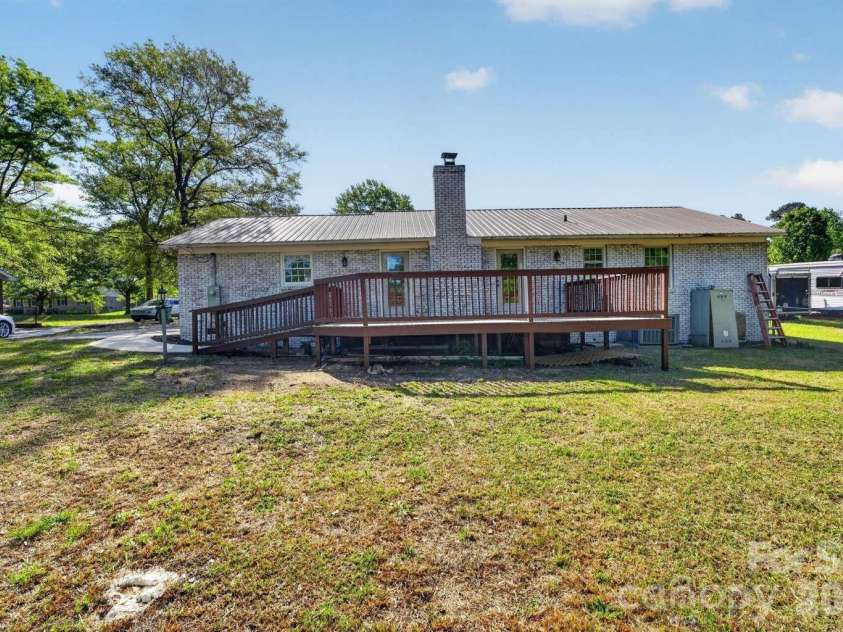 2466 Downey Drive, Lancaster, SC 29720.  MLS# CAR4369965, YatesRealty ID 11717. 