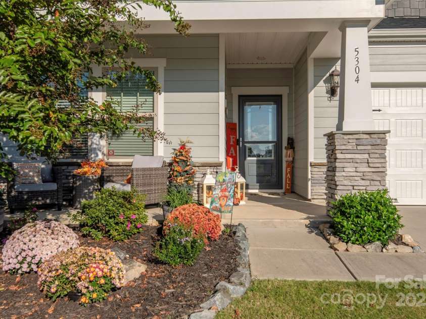 5304 Turtle Creek Drive, Denver, NC 28037.  MLS# CAR4189067, YatesRealty ID 11717. 