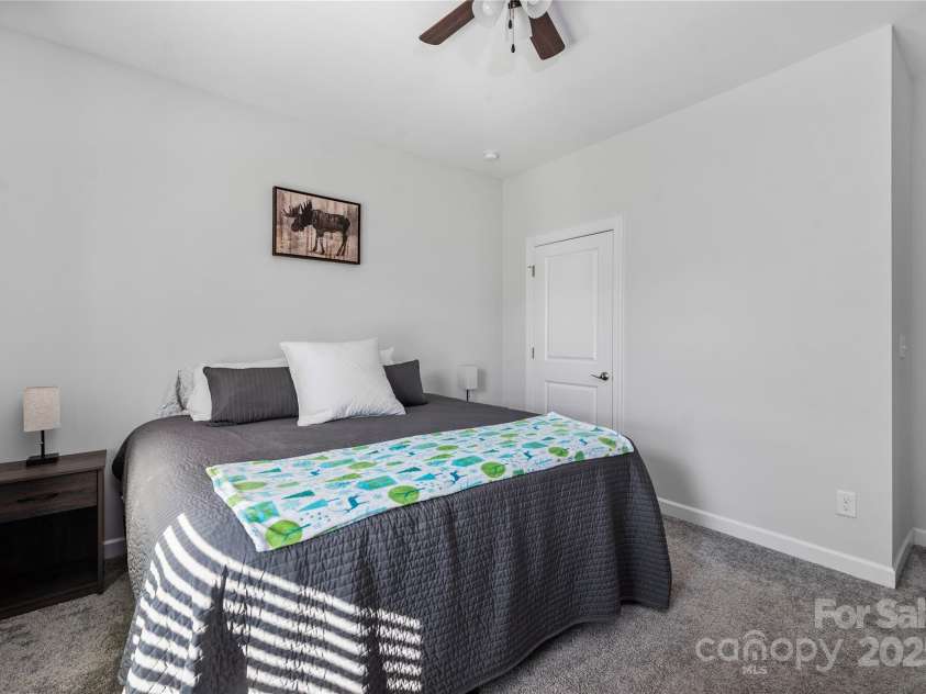 5304 Turtle Creek Drive, Denver, NC 28037.  MLS# CAR4189067, YatesRealty ID 11717. 