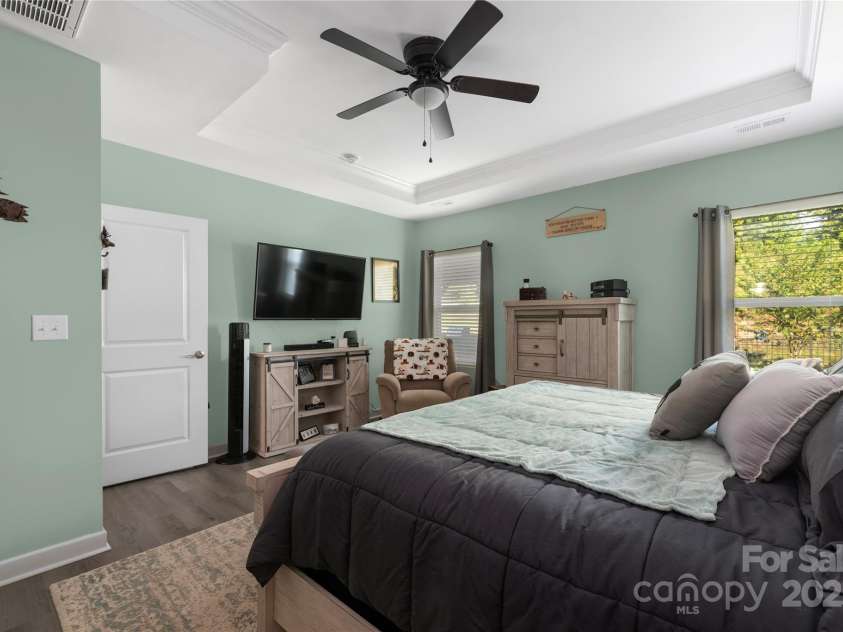 5304 Turtle Creek Drive, Denver, NC 28037.  MLS# CAR4189067, YatesRealty ID 11717. 