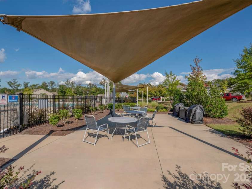 5304 Turtle Creek Drive, Denver, NC 28037.  MLS# CAR4189067, YatesRealty ID 11717. 