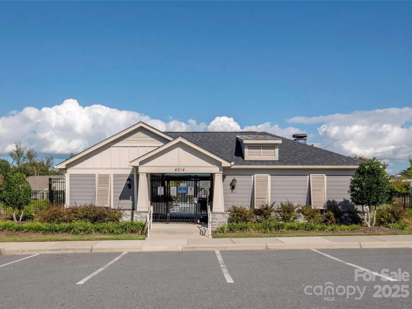 5304 Turtle Creek Drive, Denver, NC 28037.  MLS# CAR4189067, YatesRealty ID 11717. Community clubhouse just a short walk from the front door.