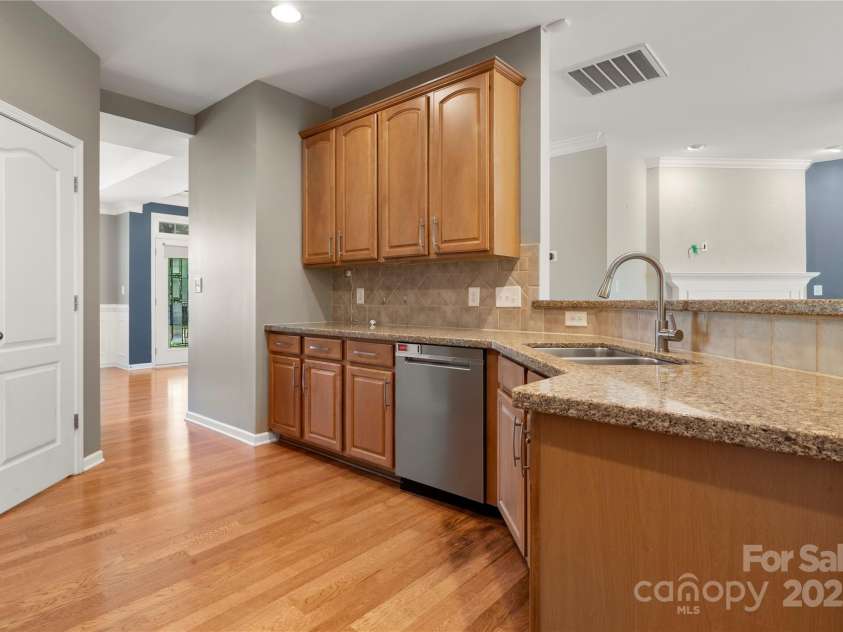 14625 Lyon Hill Lane, Huntersville, NC 28078.  MLS# CAR4252623, YatesRealty ID 11718. 