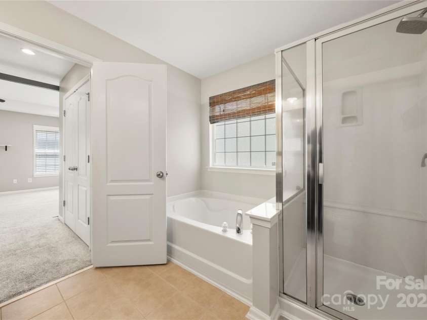 14625 Lyon Hill Lane, Huntersville, NC 28078.  MLS# CAR4252623, YatesRealty ID 11718. 