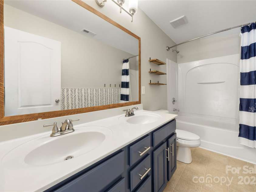 14625 Lyon Hill Lane, Huntersville, NC 28078.  MLS# CAR4252623, YatesRealty ID 11718. 