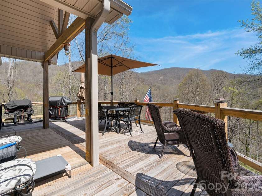 4823 Max Patch Road, Clyde, NC 28721.  MLS# CAR4369994, YatesRealty ID 11718. 