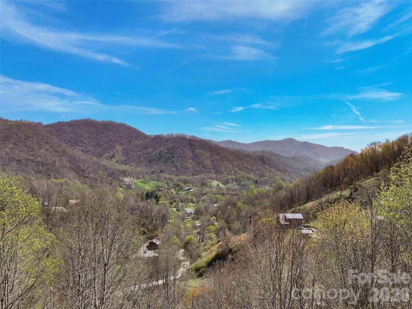 4823 Max Patch Road, Clyde, NC 28721.  MLS# CAR4369994, YatesRealty ID 11718. 