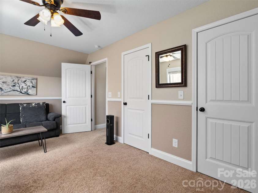 4823 Max Patch Road, Clyde, NC 28721.  MLS# CAR4369994, YatesRealty ID 11718. 