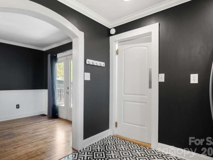 715 Main Street, Hudson, NC 28638.  MLS# CAR4370024, YatesRealty ID 11719. 