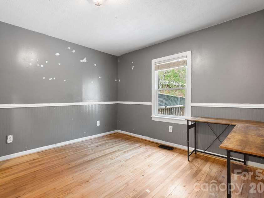 715 Main Street, Hudson, NC 28638.  MLS# CAR4370024, YatesRealty ID 11719. 