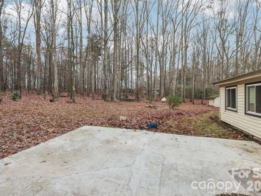 920 Dewitt Helms Road, Monroe, NC 28112.  MLS# CAR4371928, YatesRealty ID 1172. 