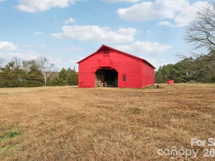 920 Dewitt Helms Road, Monroe, NC 28112.  MLS# CAR4371928, YatesRealty ID 1172. 