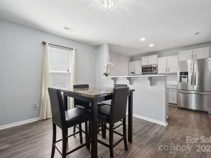 509 Ellingsworth Lane, Charlotte, NC 28214.  MLS# CAR4252053, YatesRealty ID 11720. 