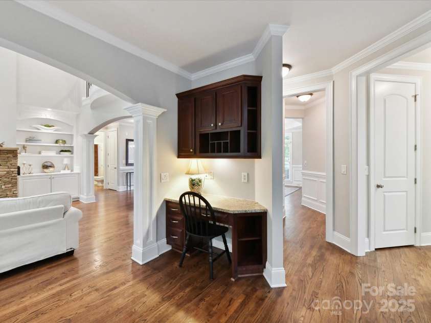 3200 Delamere Drive, Matthews, NC 28104.  MLS# CAR4250146, YatesRealty ID 11722. 