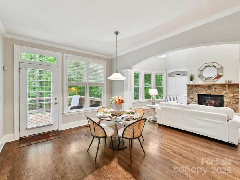 3200 Delamere Drive, Matthews, NC 28104.  MLS# CAR4250146, YatesRealty ID 11722. 