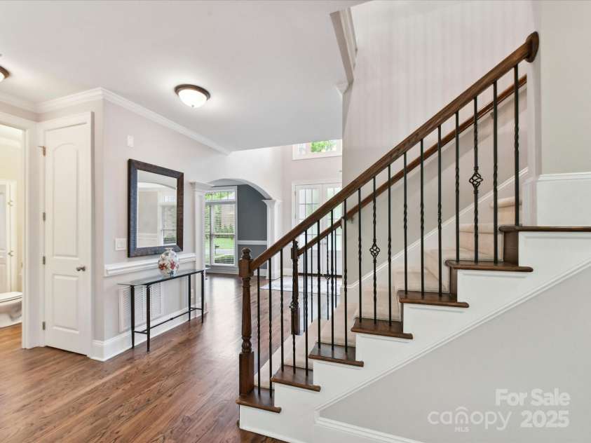 3200 Delamere Drive, Matthews, NC 28104.  MLS# CAR4250146, YatesRealty ID 11722. 