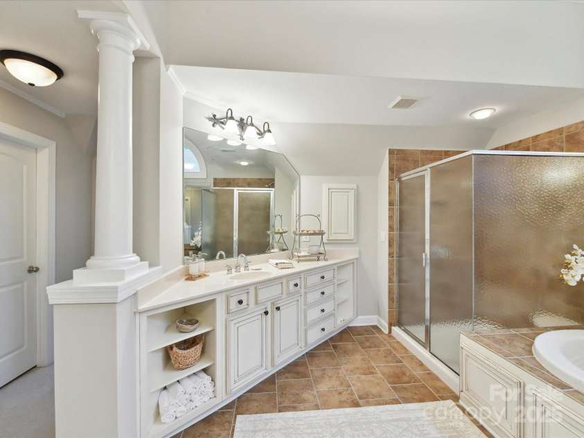 3200 Delamere Drive, Matthews, NC 28104.  MLS# CAR4250146, YatesRealty ID 11722. Primary Bathroom