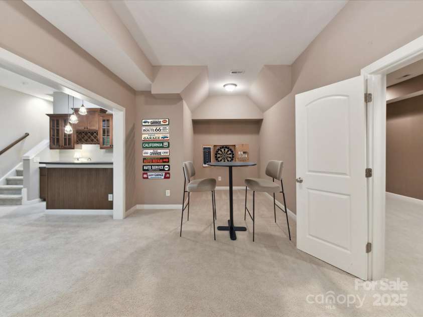 3200 Delamere Drive, Matthews, NC 28104.  MLS# CAR4250146, YatesRealty ID 11722. VIRTUALLY STAGED BASEMENT Dining Area