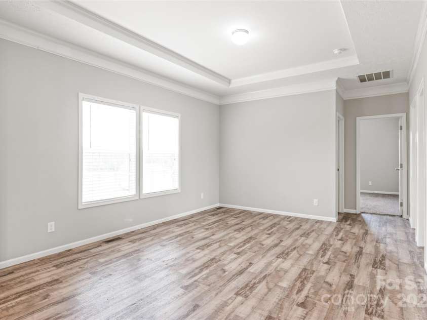 3648 Plainfield Drive, Shelby, NC 28150.  MLS# CAR4246254, YatesRealty ID 11726. 