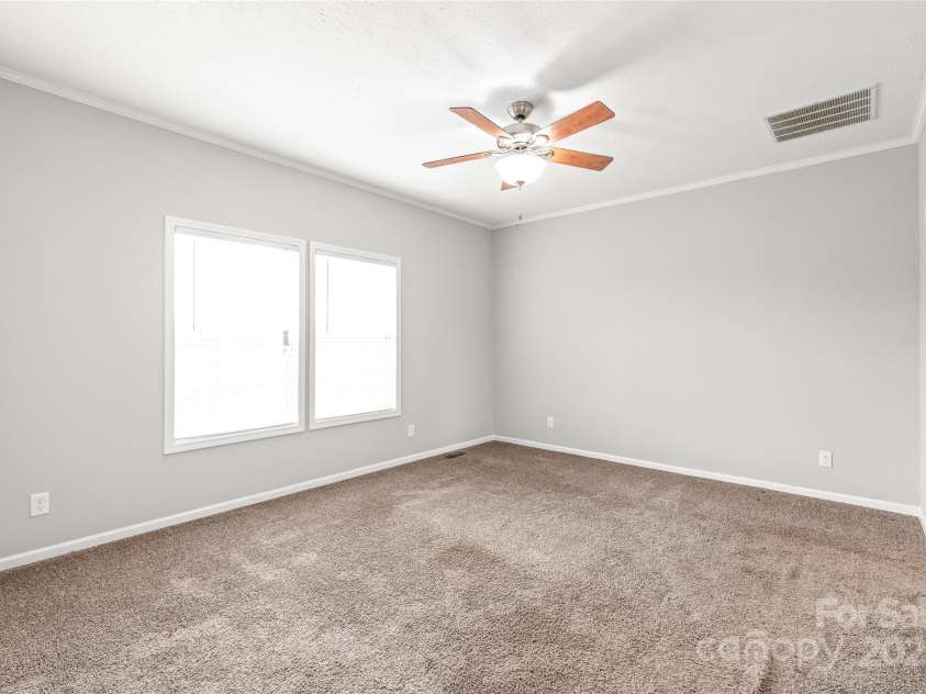 3648 Plainfield Drive, Shelby, NC 28150.  MLS# CAR4246254, YatesRealty ID 11726. 