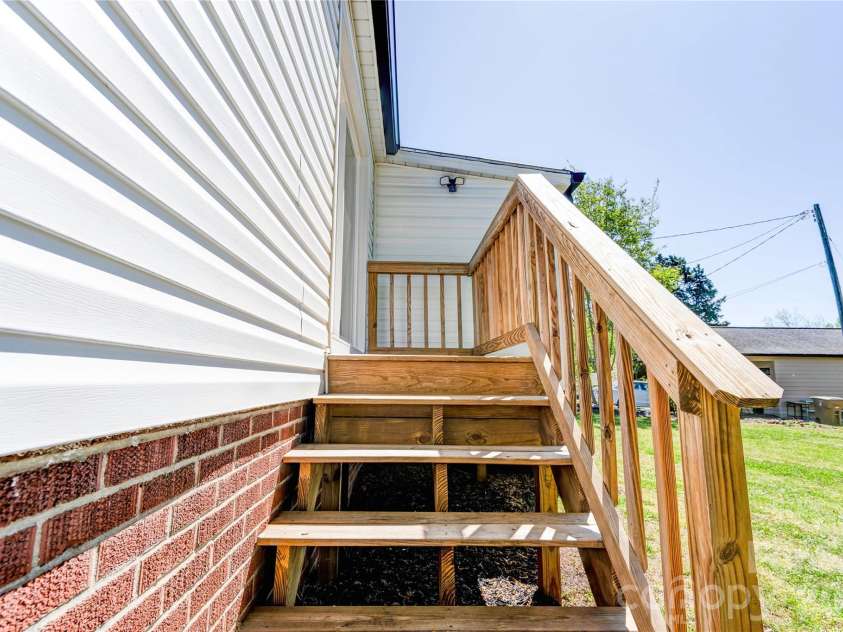 763 Broad Street, Shelby, NC 28152.  MLS# CAR4369420, YatesRealty ID 11726. Rear Deck